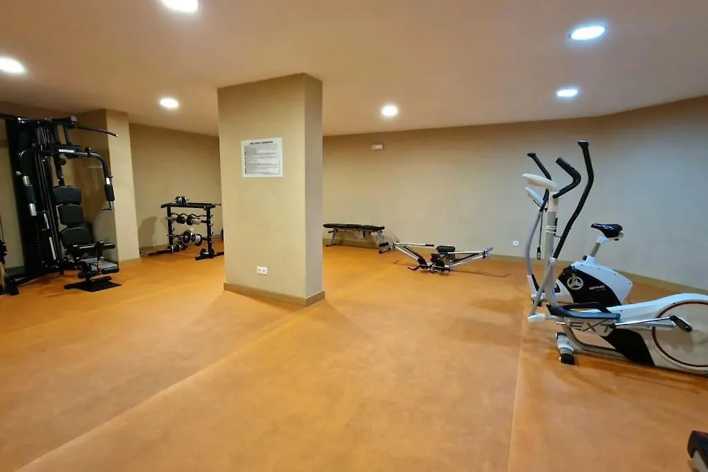 Deluxe 2 Bedroom Apartment With Bbq Lagos