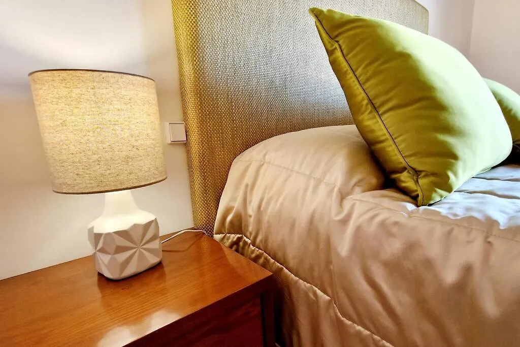 Deluxe 2 Bedroom Apartment With Bbq Lagos Portugal